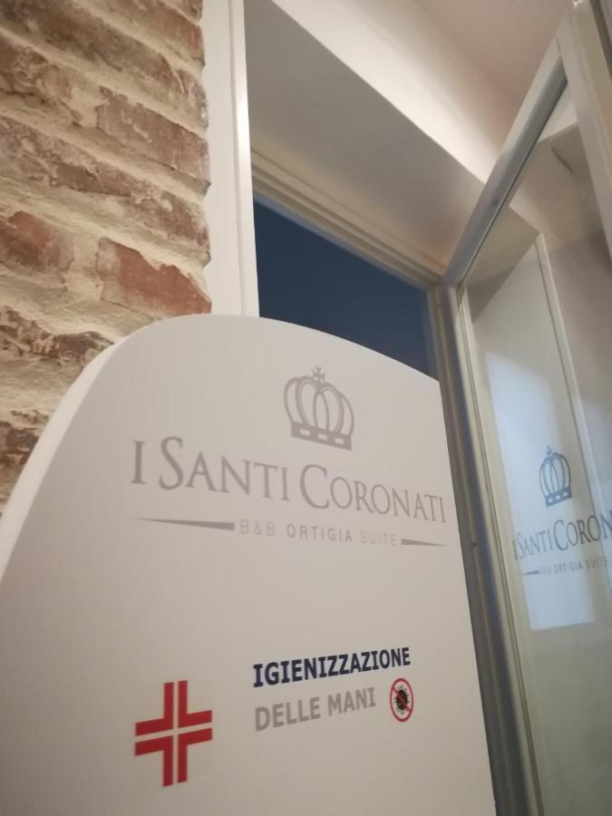 I Santi Coronati Сиракузы Экстерьер фото